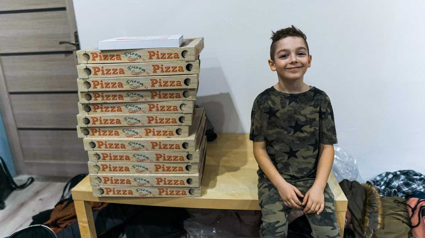 Dieťa a pizza